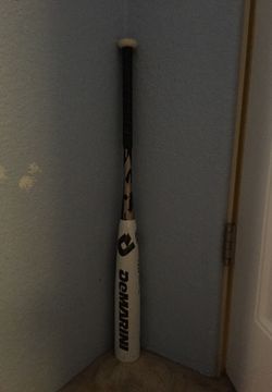 32 inch Demarini Baseball Bat! (-10)