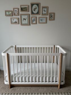 Nurture& Millán Baby Crib + Lullaby Earth Mattress