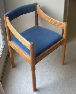 Vintage Retro Italian Magistretti Armchair