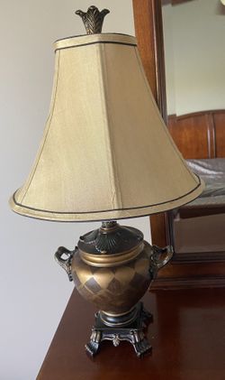 Accent Lamp Gold 22 1/2”