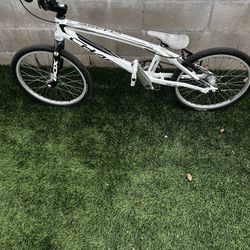 BMX Chase Pro Race Bike