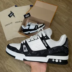 Lv Trainers black and white