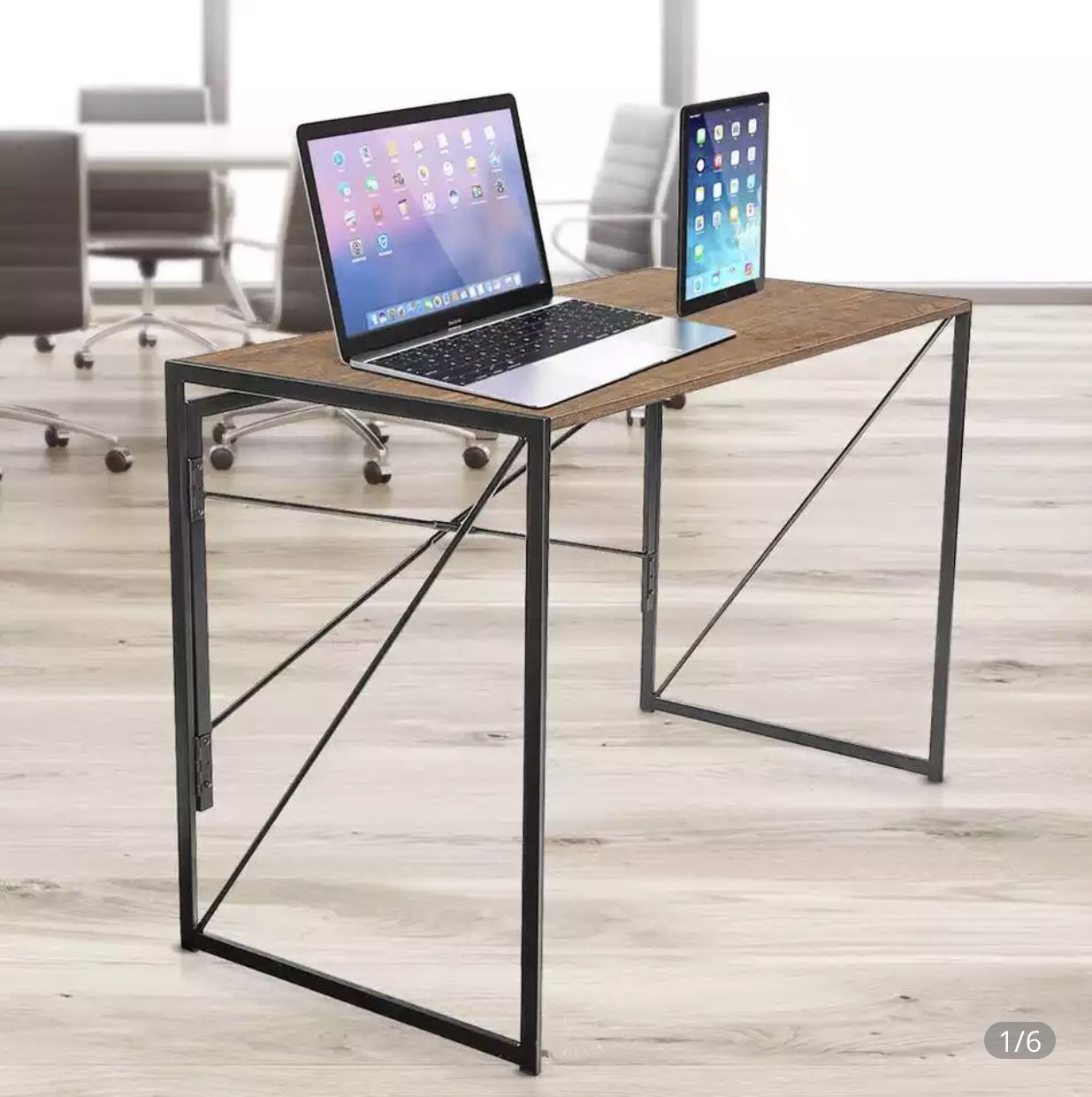 Foldable computer desk