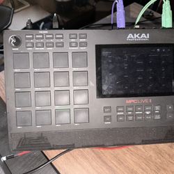 Akai Mpc Live 2 