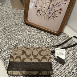 Coach 2006 Legacy Signature Strip Brown Wristlet