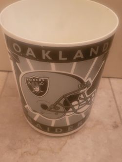 Rare Vintage 1994 Oakland Raiders Plastic Waste Basket- Garbage Can