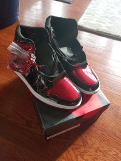 JORDAN 1 RETRO RED AND BLACK SIZE 10 $250 OBO
