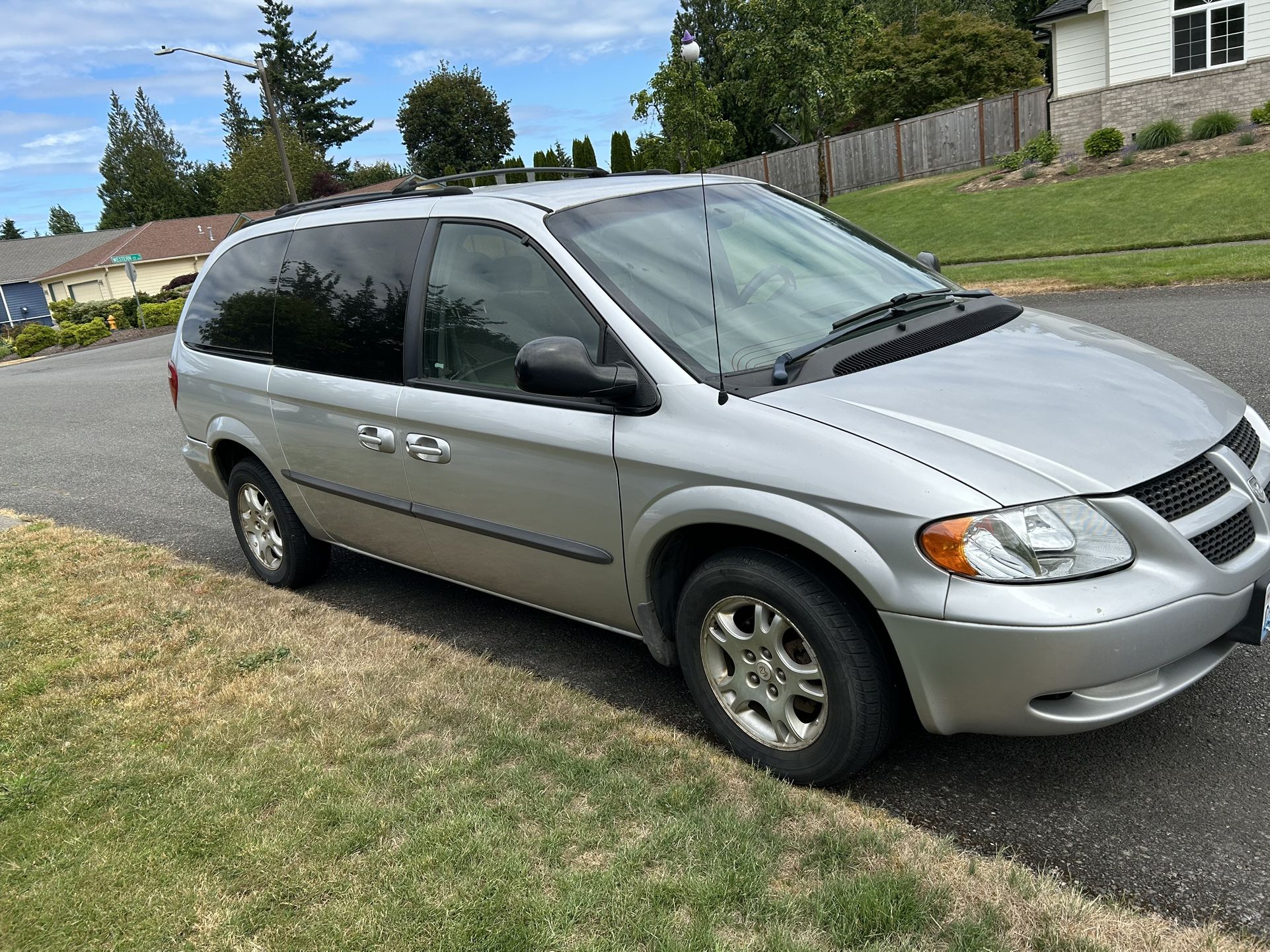 Dodge Grand Caravan EX 2002.