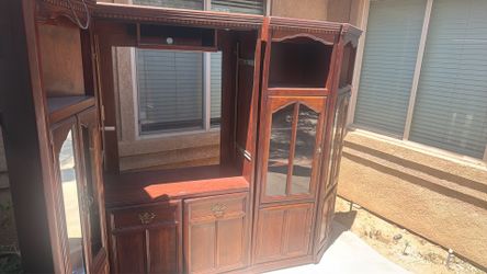 Tv stand w cabinets