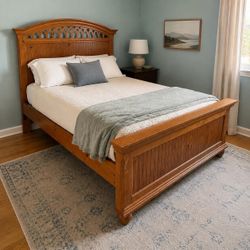 Complete Full Size Solid Wood Bed with Mattress