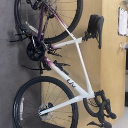 Avail AR 1 Road Bike