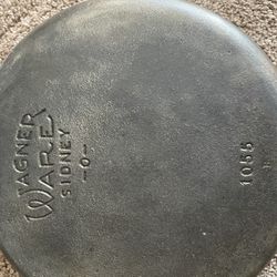 Wagner Ware #5 Cast Iron Skillet 