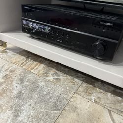 Yamaha Stereo Receiver 