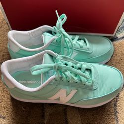 New valance women’s shoes size 8