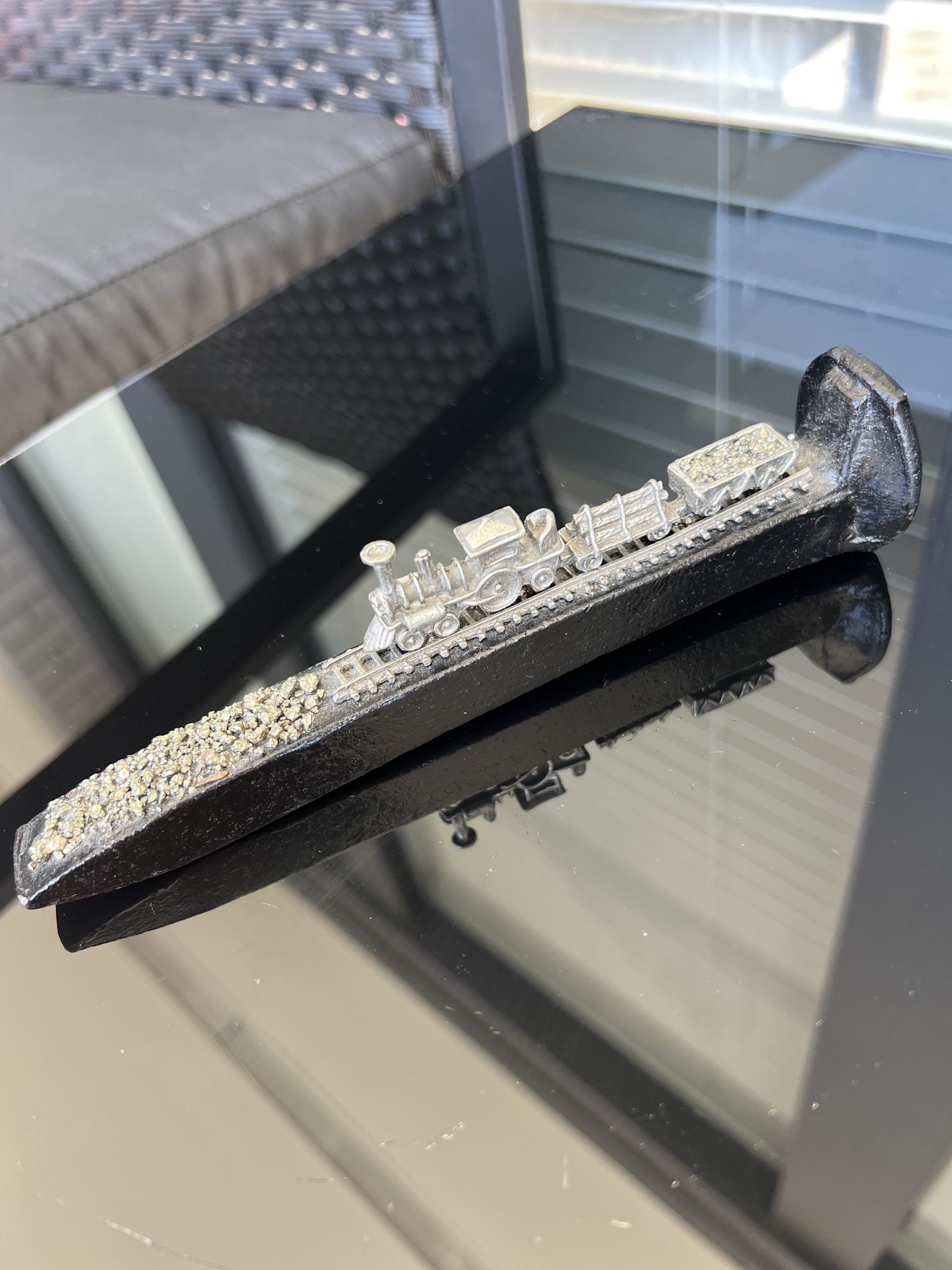 VINTAGE Locomotive Engine Railroad Spike Iron Paperweight