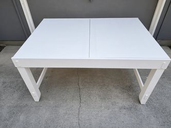 White Extendable Wood Dining Table