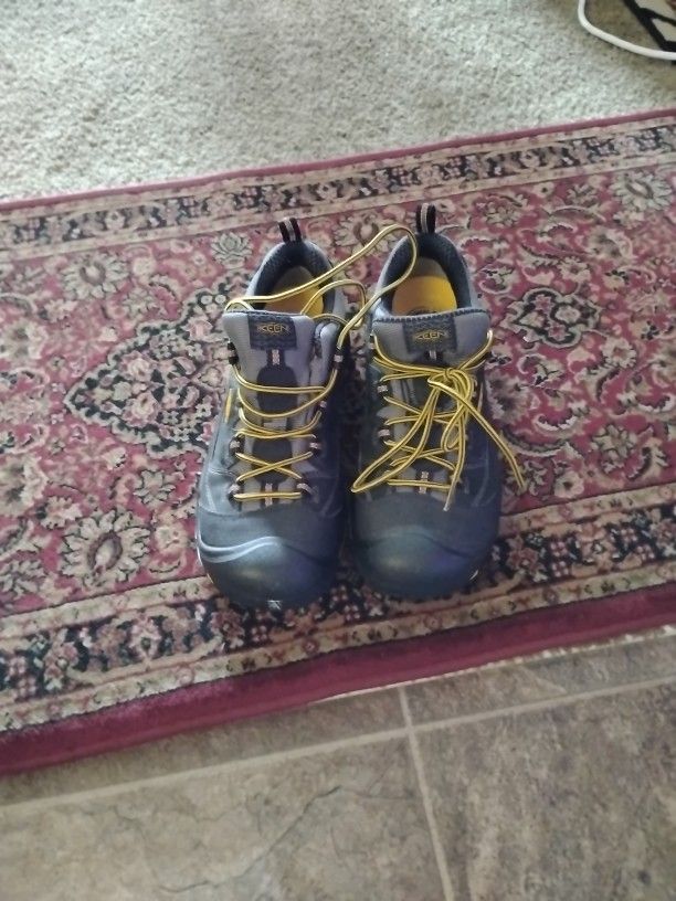 Work Shoes
