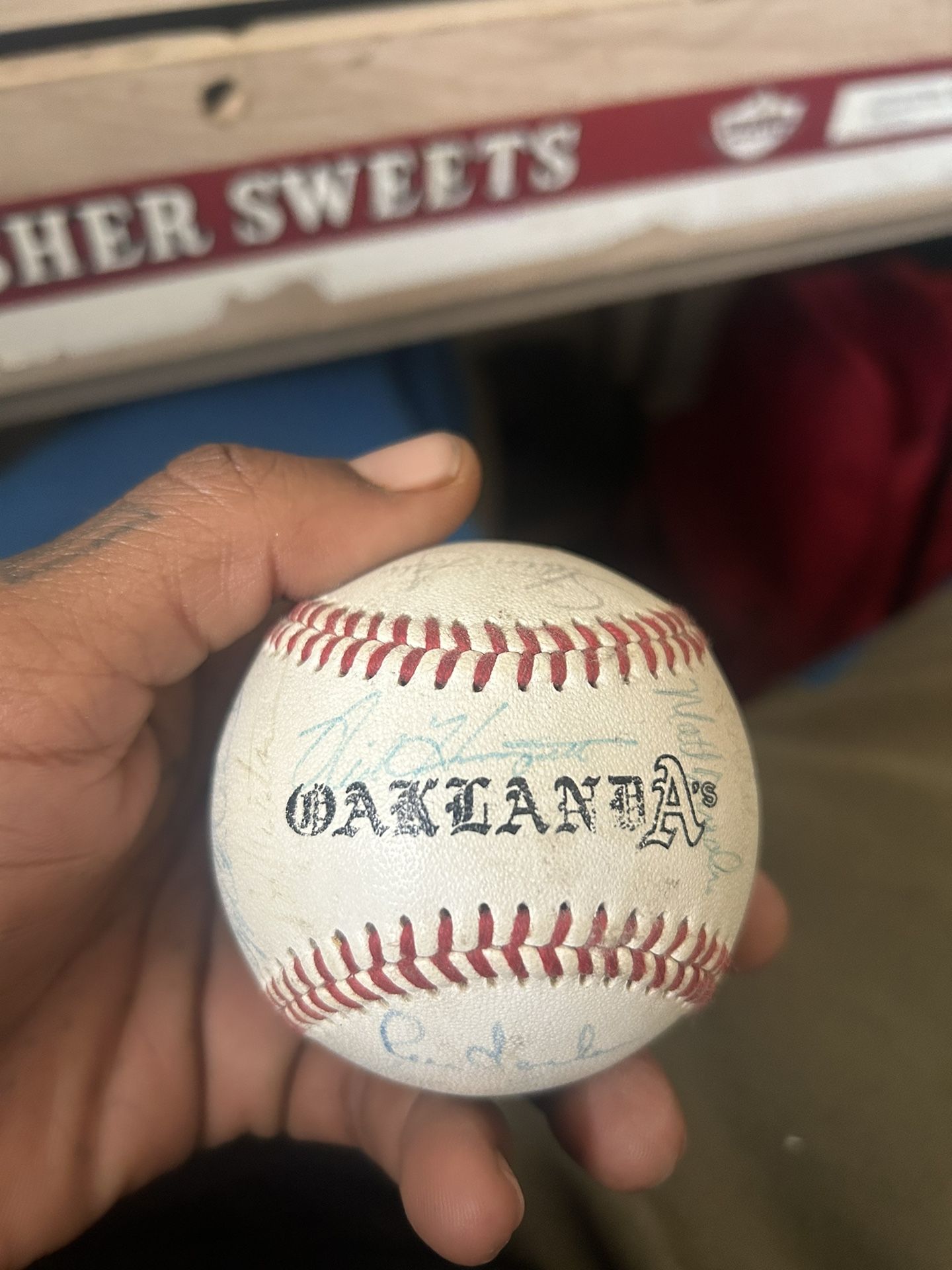 Baseball Bobble Heads,cards, Balls