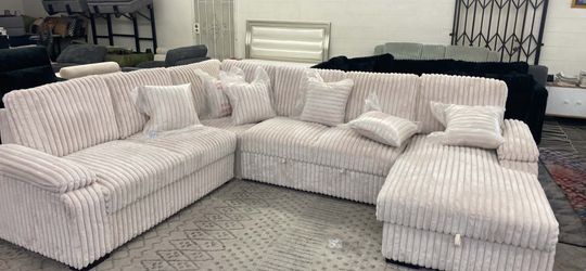 New Jumbo Corduroy Sleeper Sectional Sofa Couch! Free Delivery 🚚!