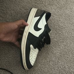 Jordan 1 low mocha  Sz9