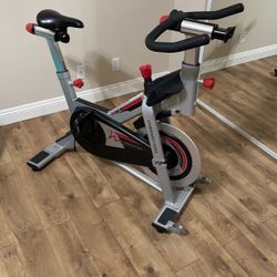 FREEMOTION SPIN BIKE