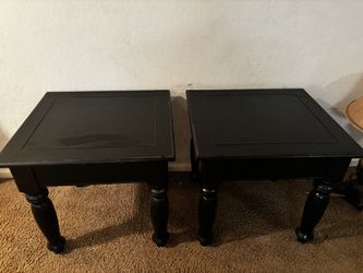 2 side tables