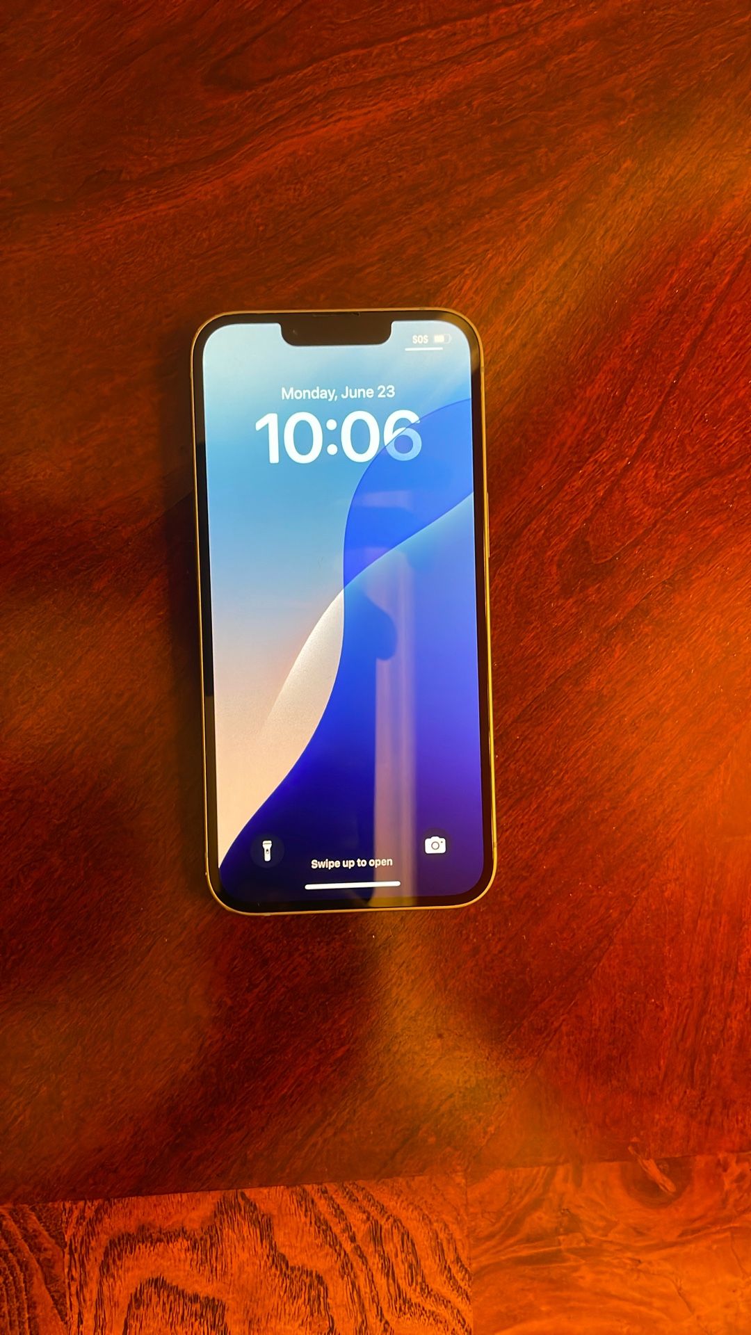 iPhone 14 (Unlocked)