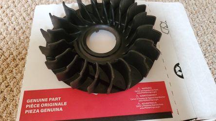 Brand new Briggs Briggs and Stratton flywheel #794273