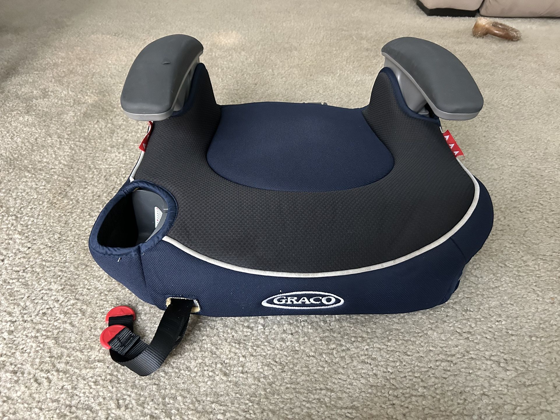 Great Condition Grace Child Car Seat Booster (blue}