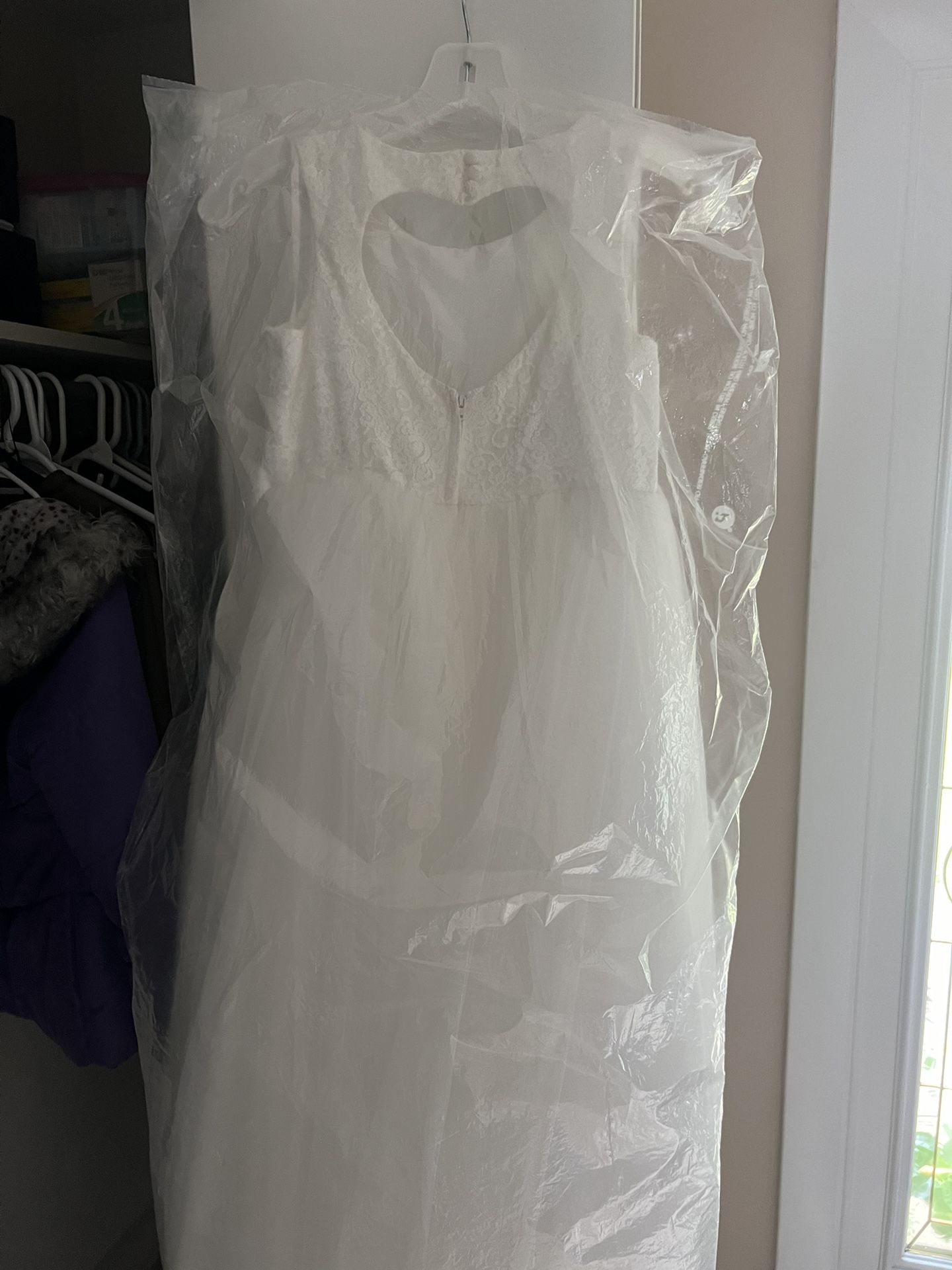 White Dress Size 10 Girls