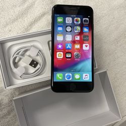 iPhone 7 128g Factory Unlock Like New 