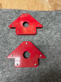 Strong corner welding magnets