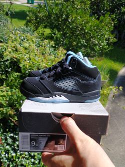 New Jordan 5 Retro TD size 9c