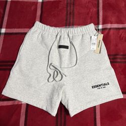 Essentials Shorts