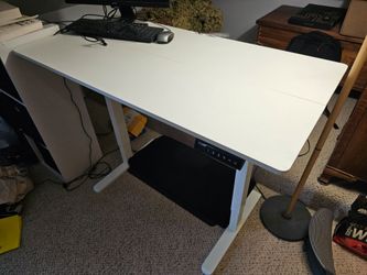 ErGear Electric Standing Desk 48x24 White Adjustable Desk