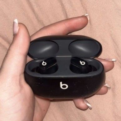 Beats Studio buds,noise cancelling headphones exquisite charming