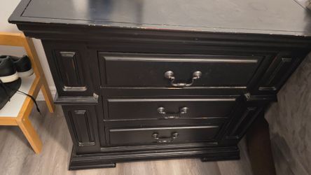 Night stand dresser