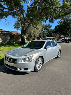 2010 Nissan Maxima