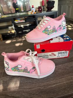 Hello kitty Heelys collab - Barely worn