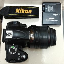 Nikon D3000 package (Digital Photo Camera) 