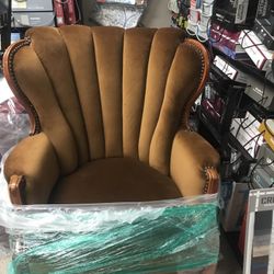 Silla Antigua Retapizada ... Antique Chair Reupholstered