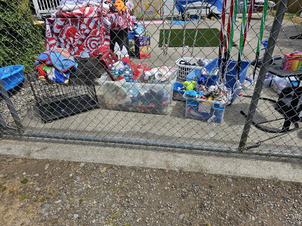 Tomorrow 2 Last Day Garage Sale
