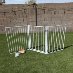 No Pawblems 3 Panel Freestanding Pet Gate (35th Ave & Bell Rd)