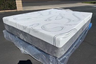 Queen Memory Foam