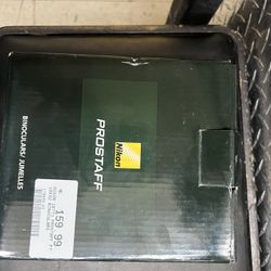 Nikon Prostaff P7 10x42 Binoculars 