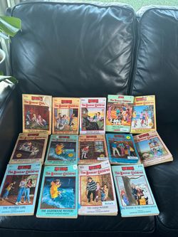 14 THE BOX CAR CHILDREN BOOKS.