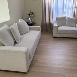 City Furniture White Sofa And Oversized Armchair Set 