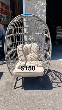 Outdoor Woven Egg Chair