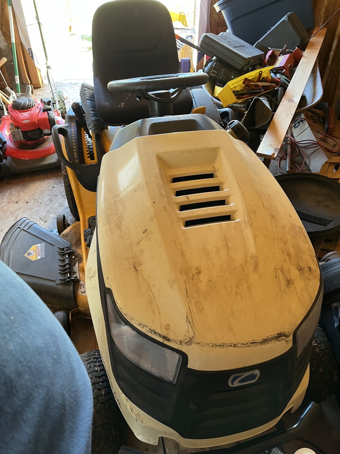 Cub Cadet LTX 1046 Riding Mower 21.5 HP Kawasaki Motor for Sale in