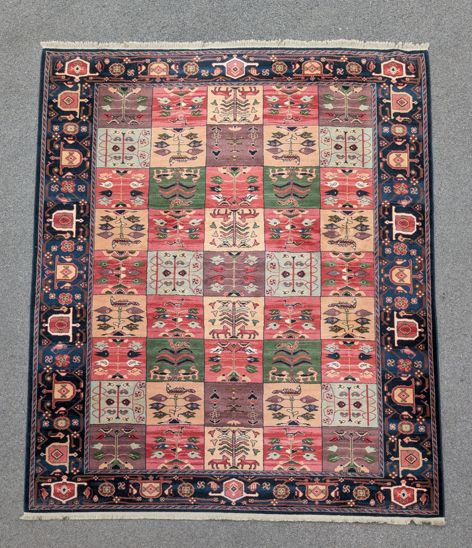 Karastan Chahar Mahar 8'8" x 11'3" Wool Pile Rug in Perfect Condition